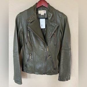 Michael KORS, NWTs, Size Small, olive green leather jacket